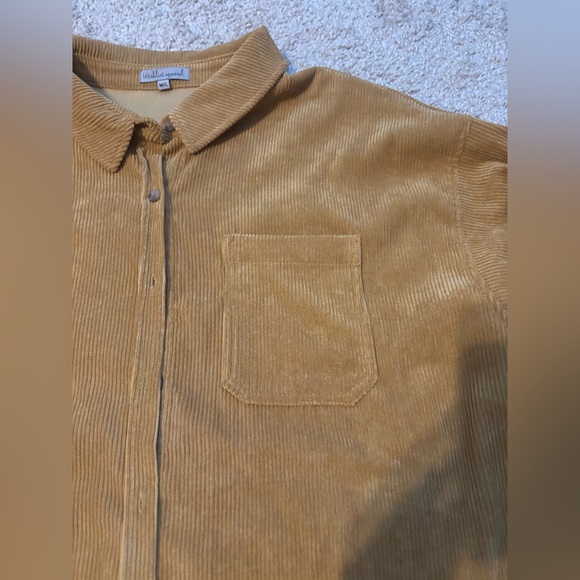 Wishlist Apparel Women’s Mustard Yellow Corduroy Button Up Size M/L - Picture 3 of 7